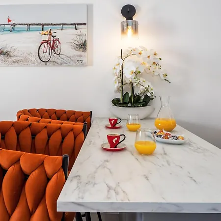 Olea Mare - In The Centre With Parking 公寓