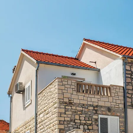 Appartement Olea Mare - In The Centre With Parking Sutivan