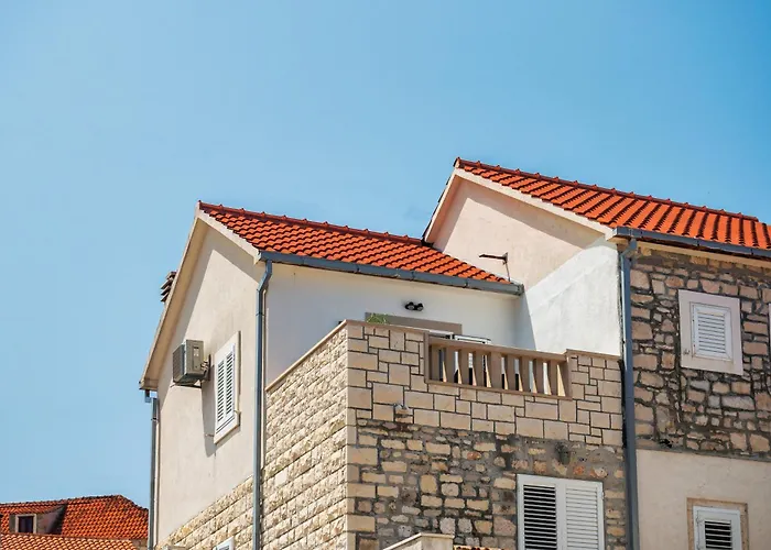 Appartement Olea Mare - In The Centre With Parking Sutivan